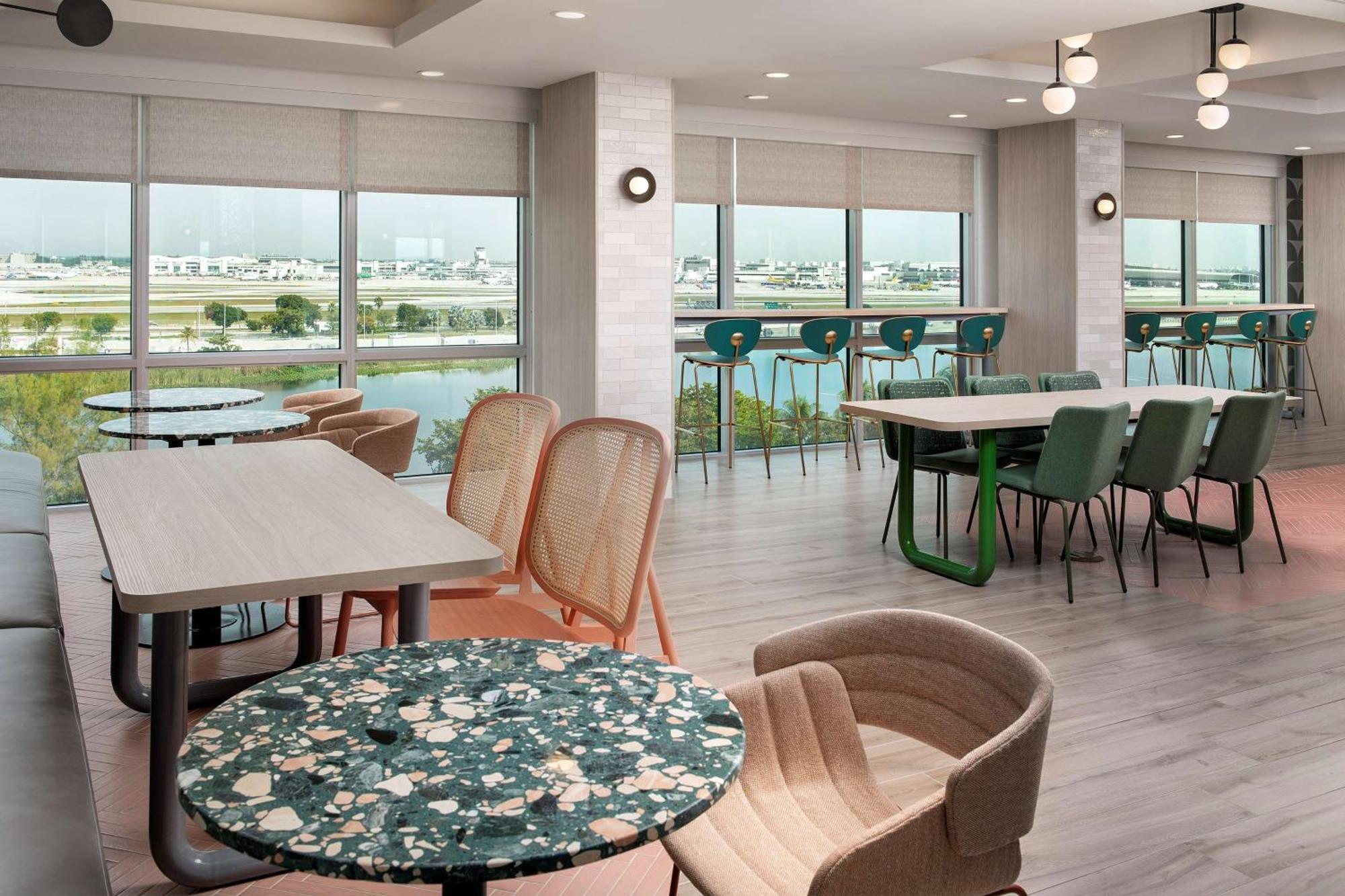 Tru By Hilton Miami Airport South Blue Lagoon, Fl Exterior foto