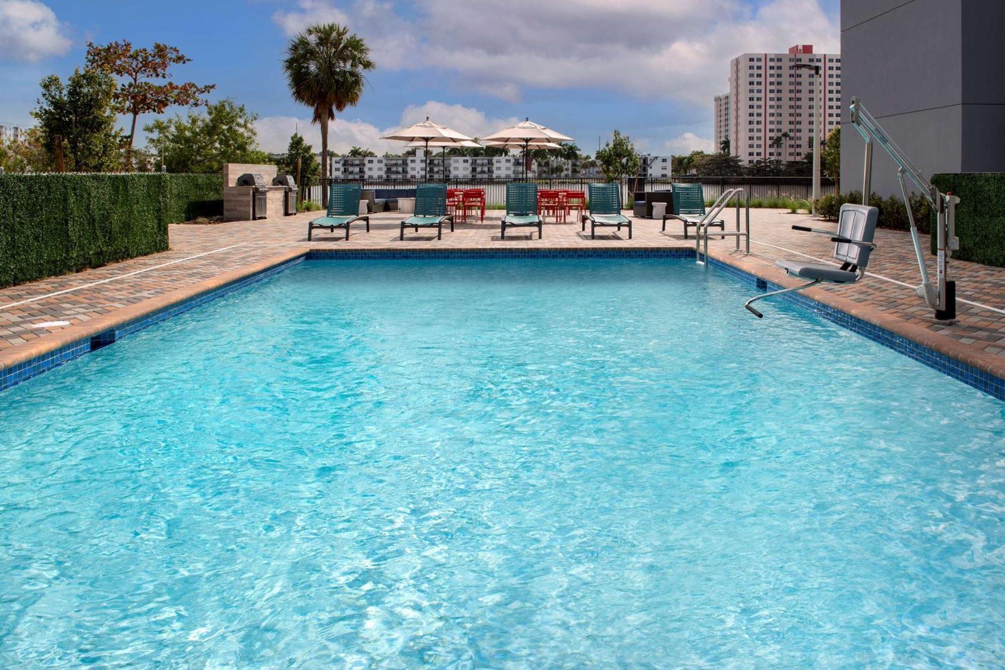 Tru By Hilton Miami Airport South Blue Lagoon, Fl Exterior foto